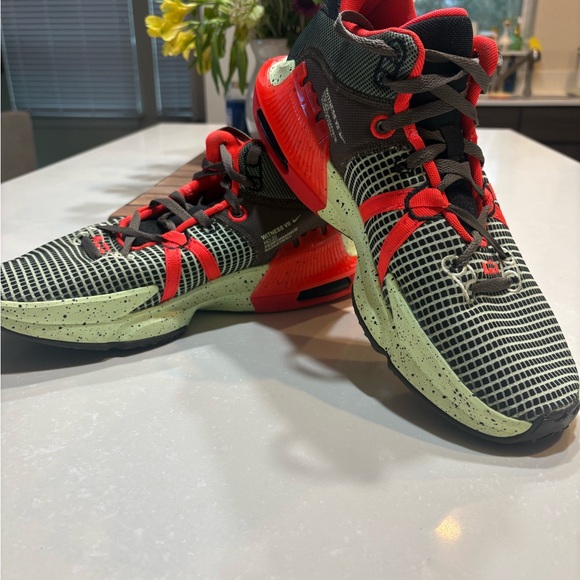 Nike LeBron Witness VII